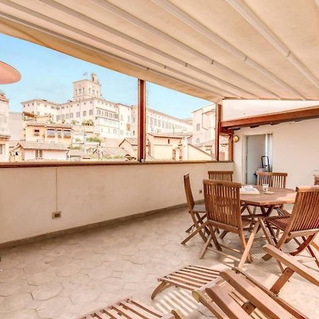 Apartamento Attic With Terrace By Trevi Fountain Roma Exterior foto